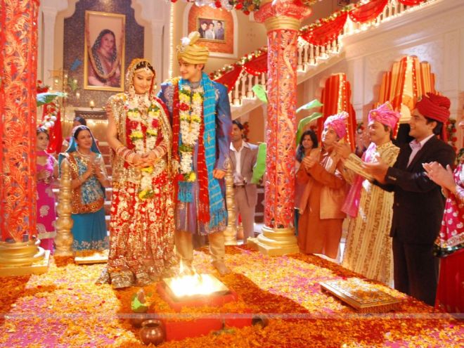 Taking the Saat Phere